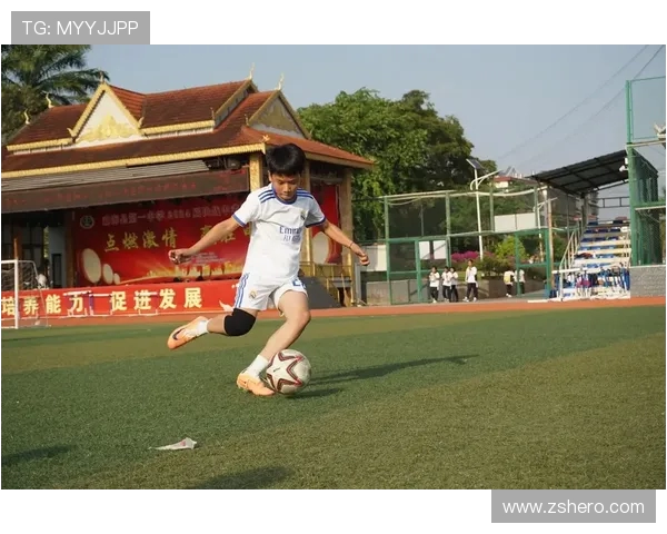 乐里中学足球发展历程与成就分析：从校园足球到竞技水平的提升